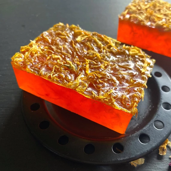 Citromfüves-Körömvirágos mézszappan